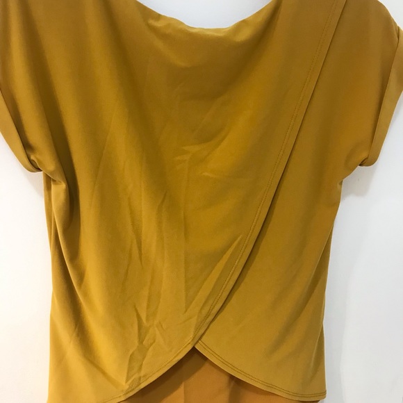 Beautiful mustard blouse from Joseph Ribkoff- never worn - Picture 4 of 5